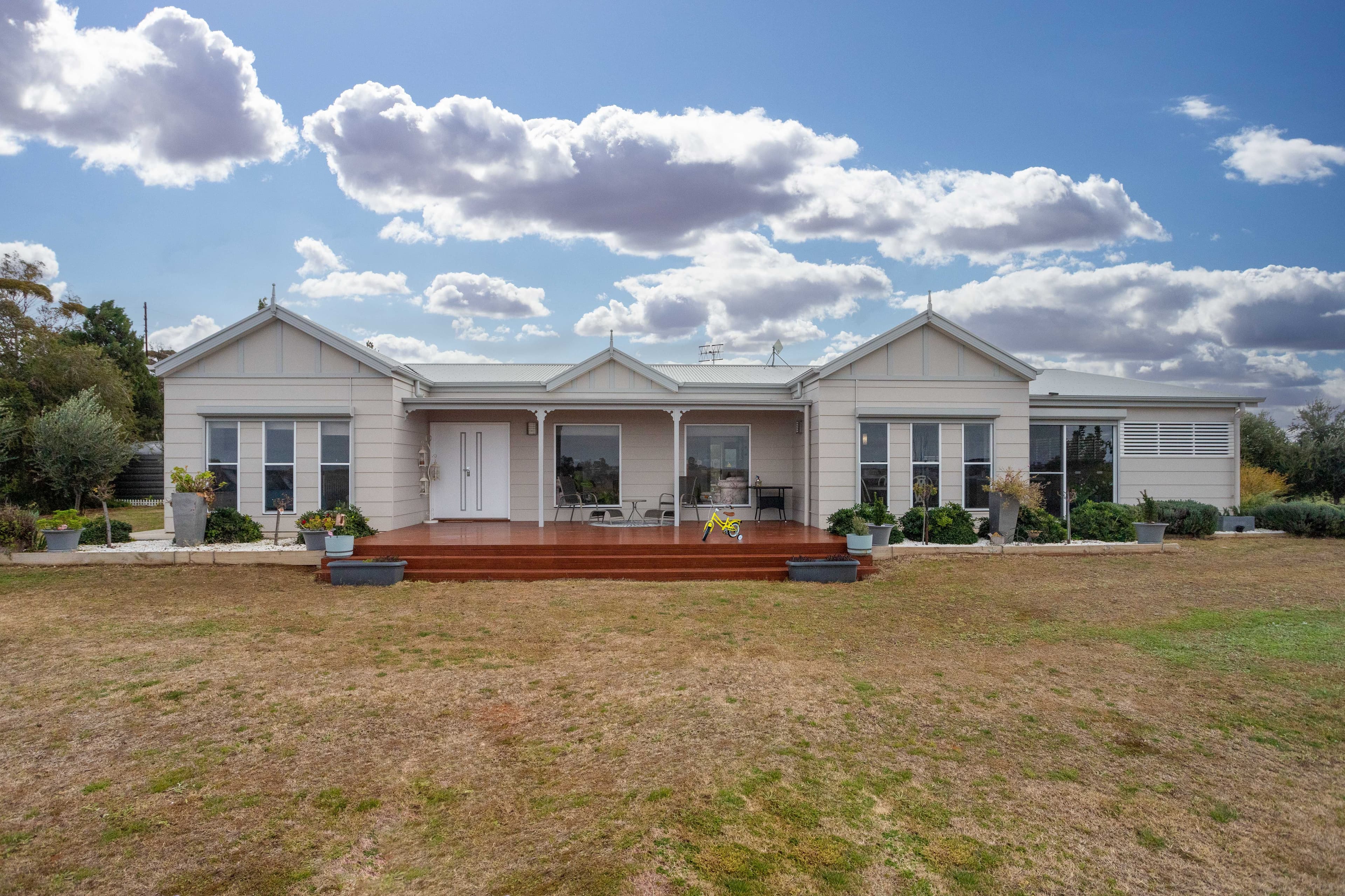 44 Bray Road, Glossop SA 5344, Glossop - Image 1