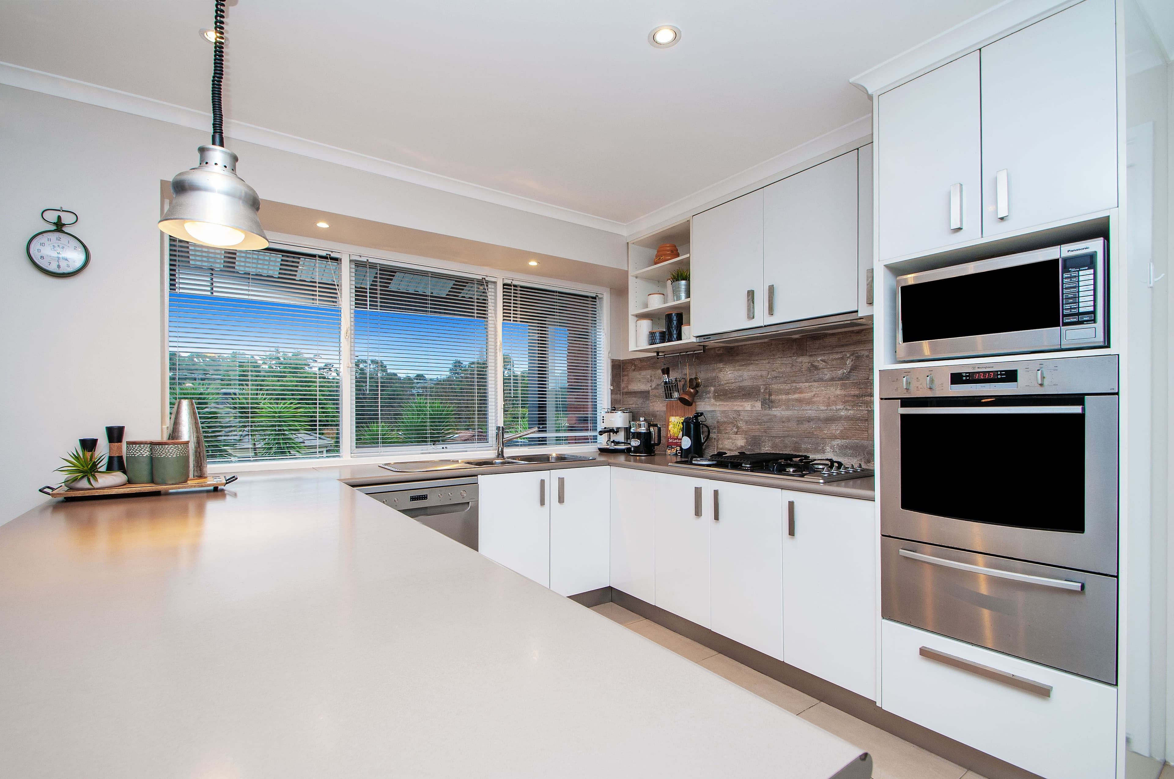 13 Highleigh Court, Mooroolbark VIC 3138, Mooroolbark - Thumbnail 3