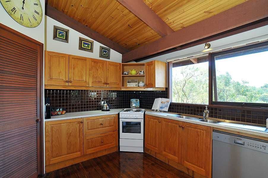 104 Kangaroo Ground-Warrandyte Road, NORTH WARRANDYTE VIC 3113, North Warrandyte - Thumbnail 5