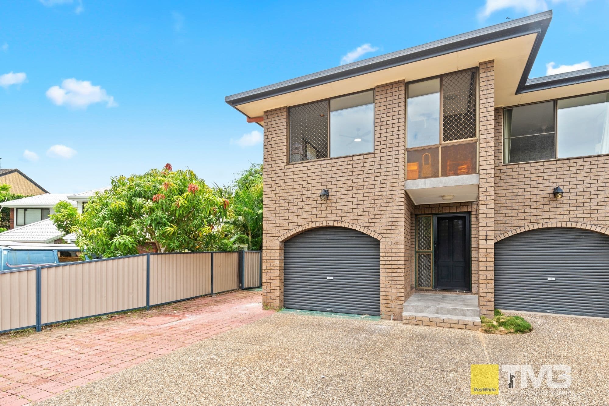 6 Sunbird Street, Burleigh Waters QLD 4220, Burleigh Waters - Thumbnail 2