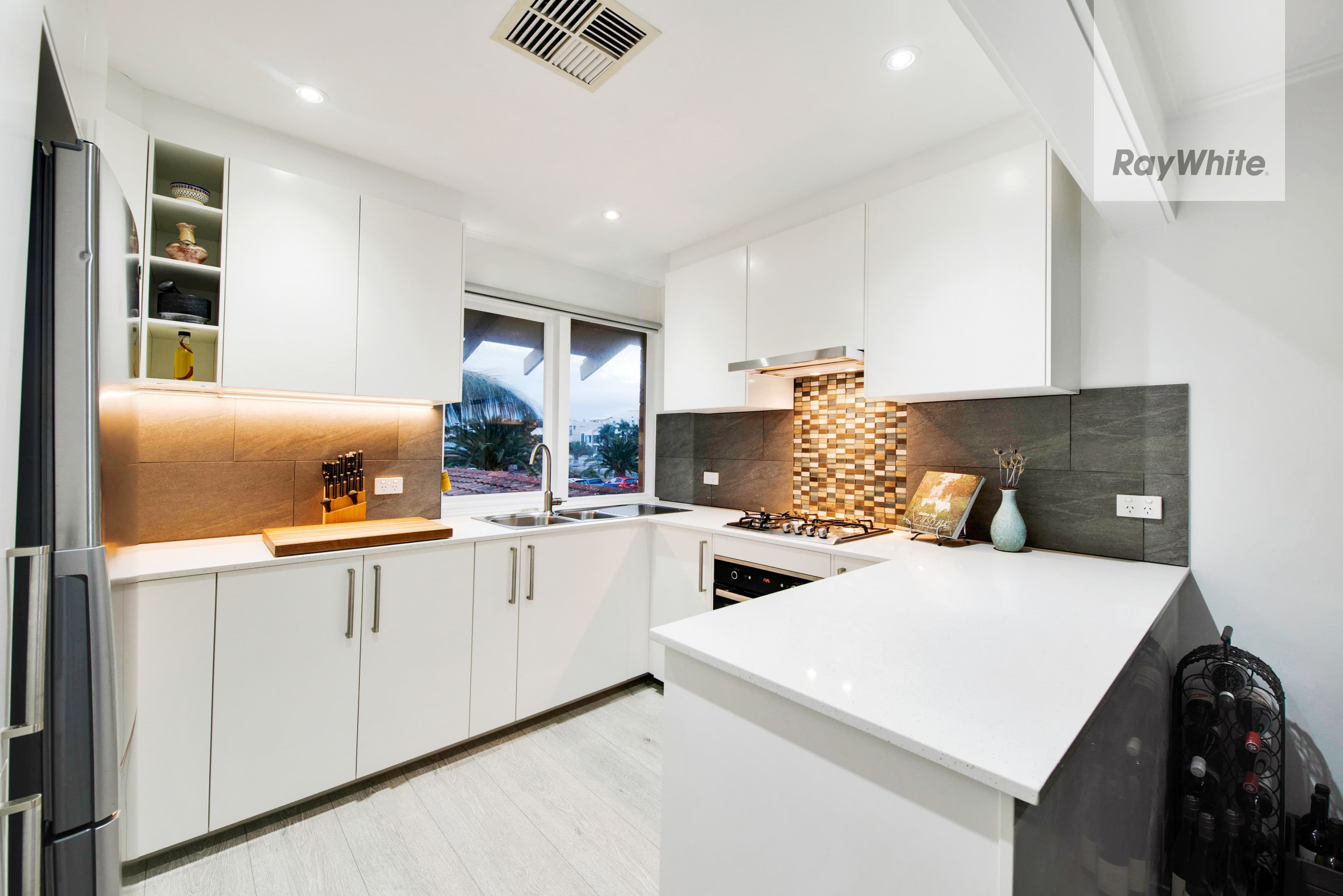 80 Military Road, Tennyson SA 5022, Tennyson - Thumbnail 3