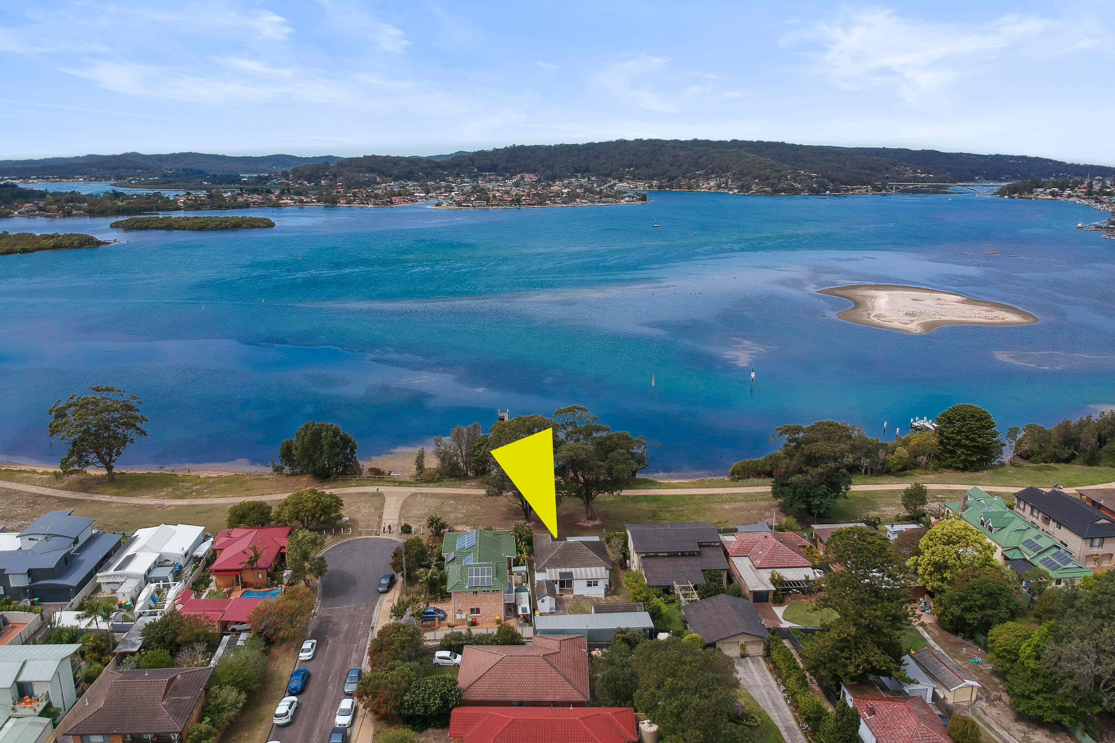 4 Allfield Road, Woy Woy - Thumbnail 2