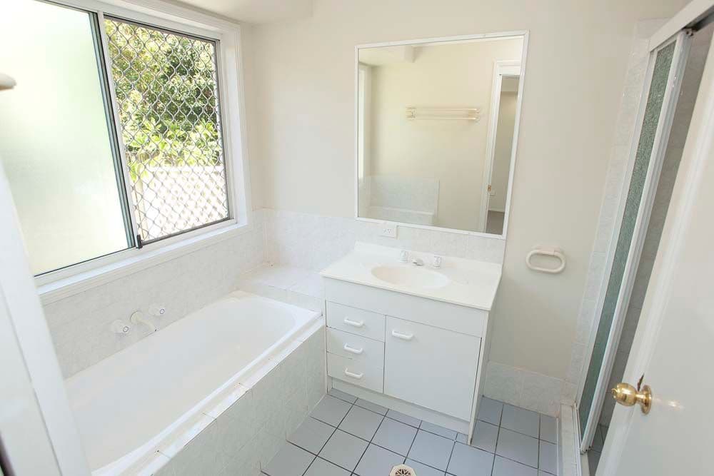 16 Hill Park Lane, Mount Gravatt East QLD 4122, Mount Gravatt East - Thumbnail 8