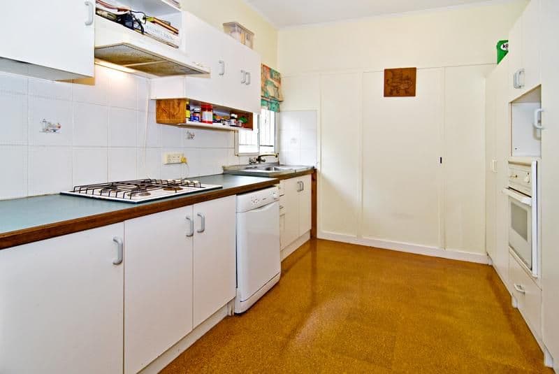 111 Madsen Street, KEPERRA QLD 4054, Keperra - Thumbnail 3