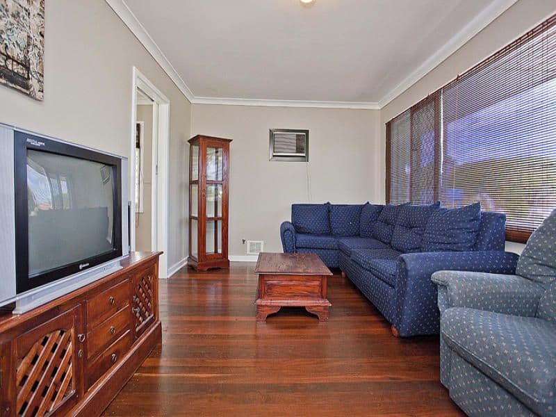 30 Brathwaite Road, LOCKRIDGE WA 6054, Lockridge - Thumbnail 3