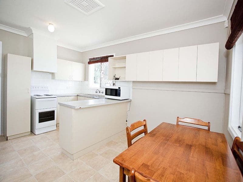 30 Brathwaite Road, LOCKRIDGE WA 6054, Lockridge - Thumbnail 5