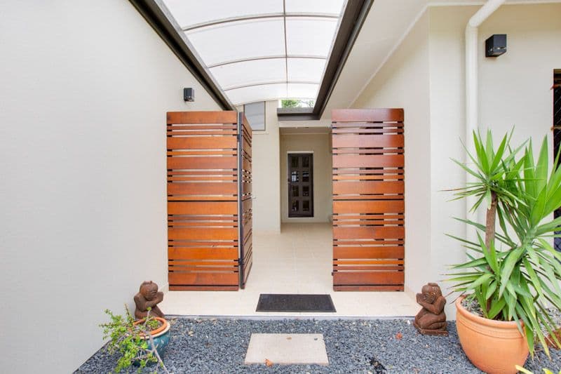 15 Curlewis Close, BRINSMEAD QLD 4870, Brinsmead - Thumbnail 4