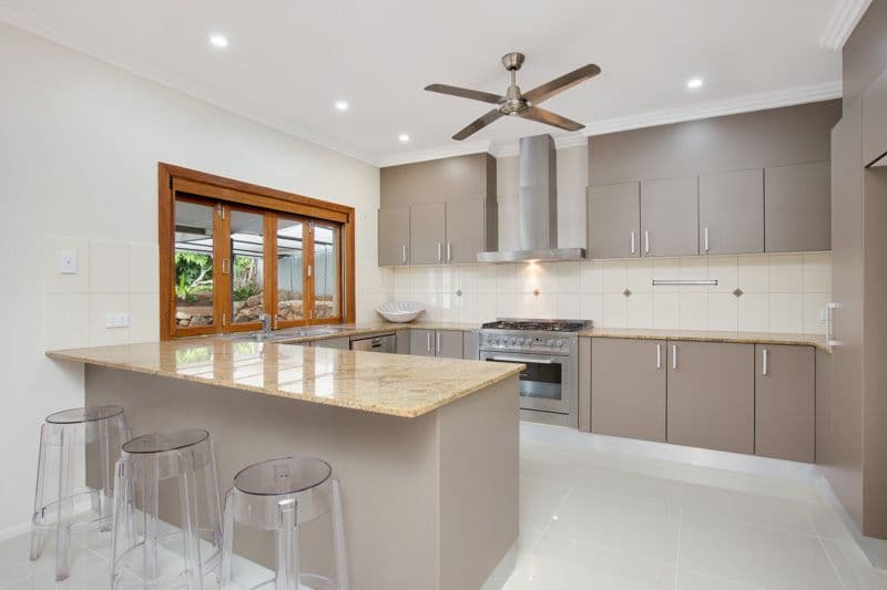15 Curlewis Close, BRINSMEAD QLD 4870, Brinsmead - Thumbnail 7