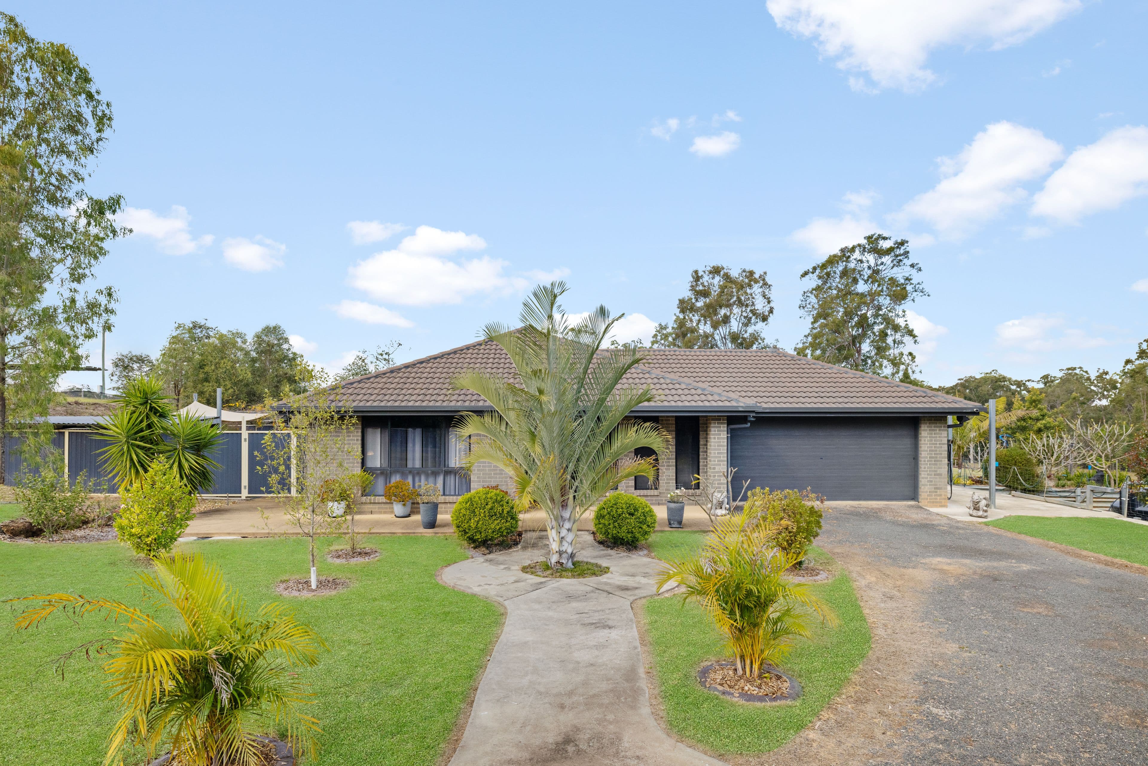 20 Essex Court, Mount Hallen QLD 4312, Mount Hallen - Thumbnail 3