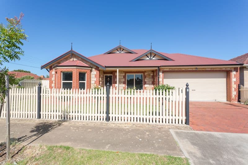 1 Koitaki Court, Runaway Bay QLD 4216, Runaway Bay - Thumbnail 2