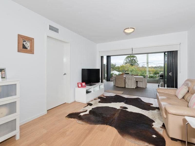 27 Elizabeth Street, TOOWONG QLD 4066, Toowong - Thumbnail 3