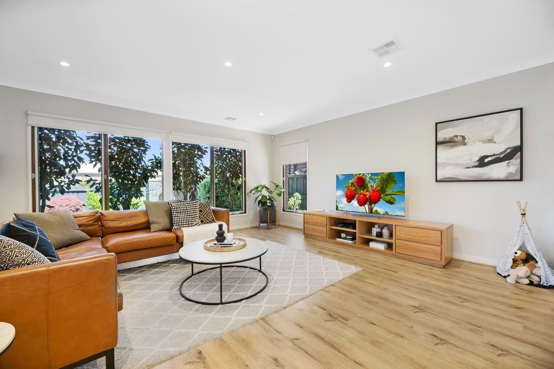 32 Tulliallan Boulevard, Cranbourne North VIC 3977, Cranbourne North - Thumbnail 6