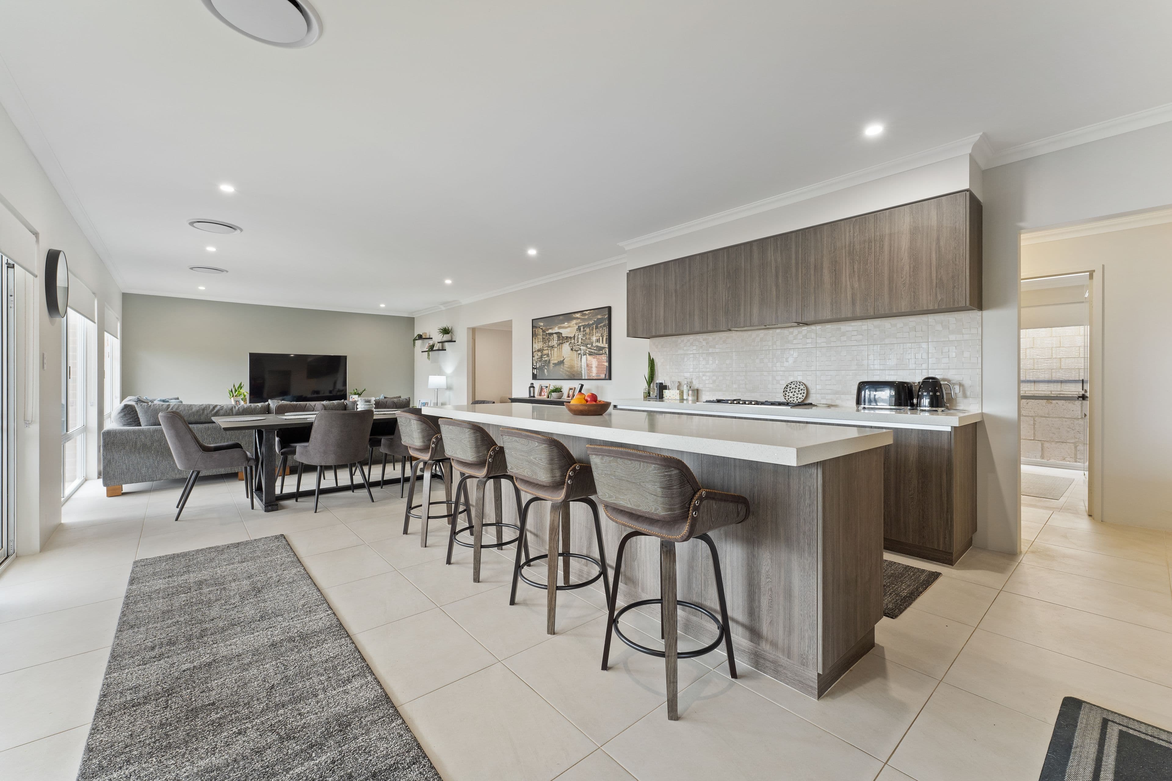 79 Makybe Drive, Baldivis WA 6171, Baldivis - Thumbnail 2