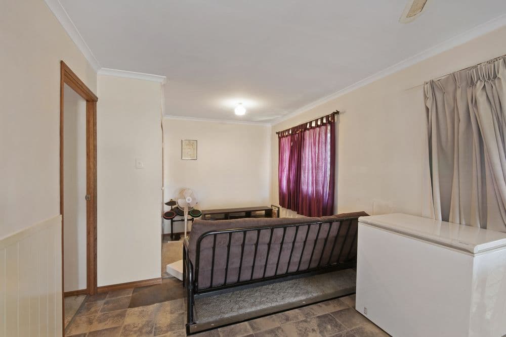 29 Lieutenant Street, Deception Bay QLD 4508, Deception Bay - Thumbnail 8