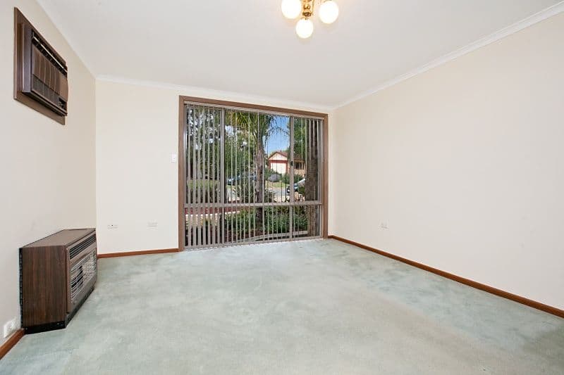 18 Hawker Crescent, ELIZABETH EAST SA 5112, Elizabeth East - Thumbnail 4