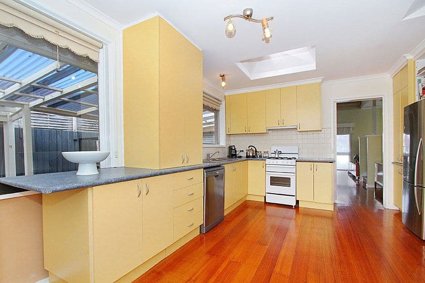 8 Dorothy Street, TULLAMARINE VIC 3043, Tullamarine - Thumbnail 2
