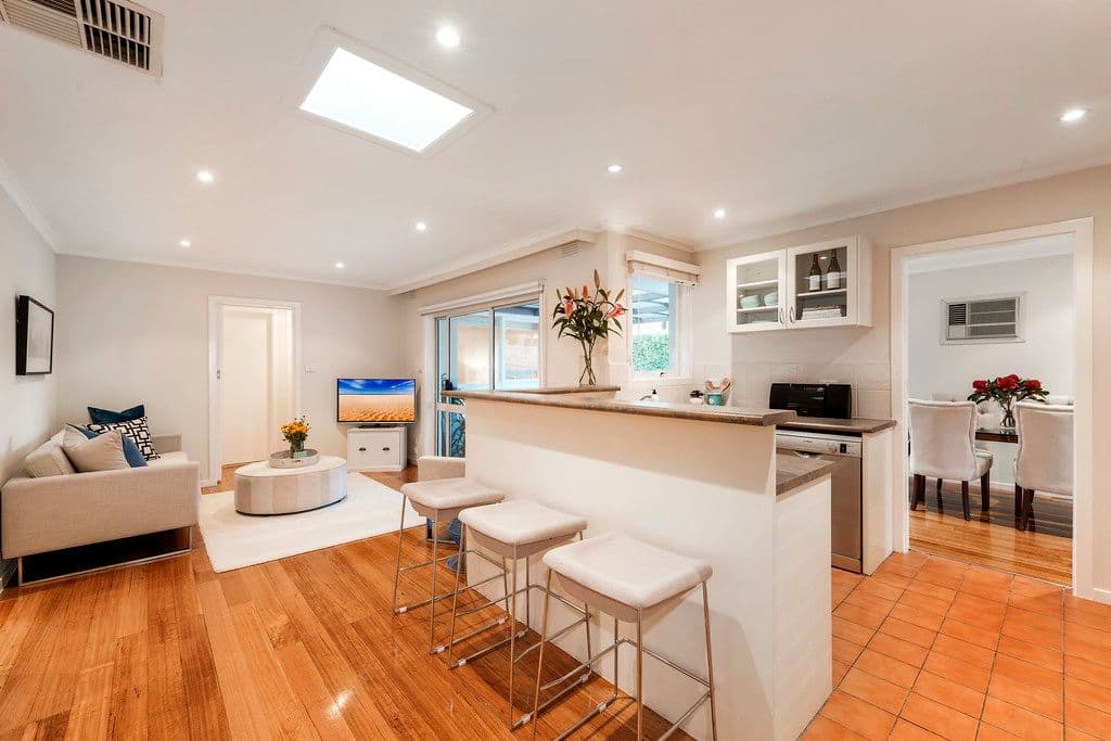 80 Leeds Street, Doncaster East VIC 3109, Doncaster East - Thumbnail 2