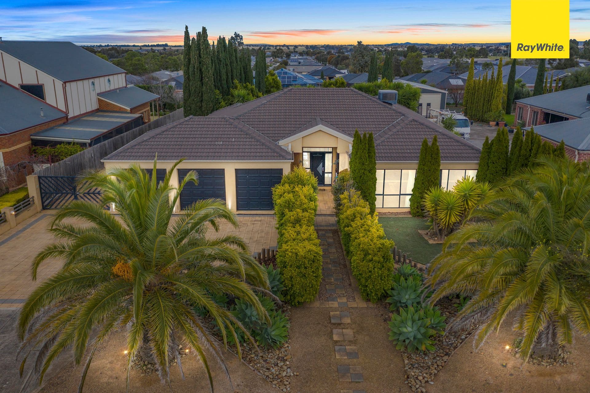 8 Runnymeade Lane, Brookfield VIC 3338, Brookfield - Image 1