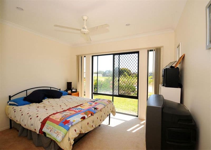 9 Harrison Circuit, URANGAN QLD 4655, Urangan - Thumbnail 8