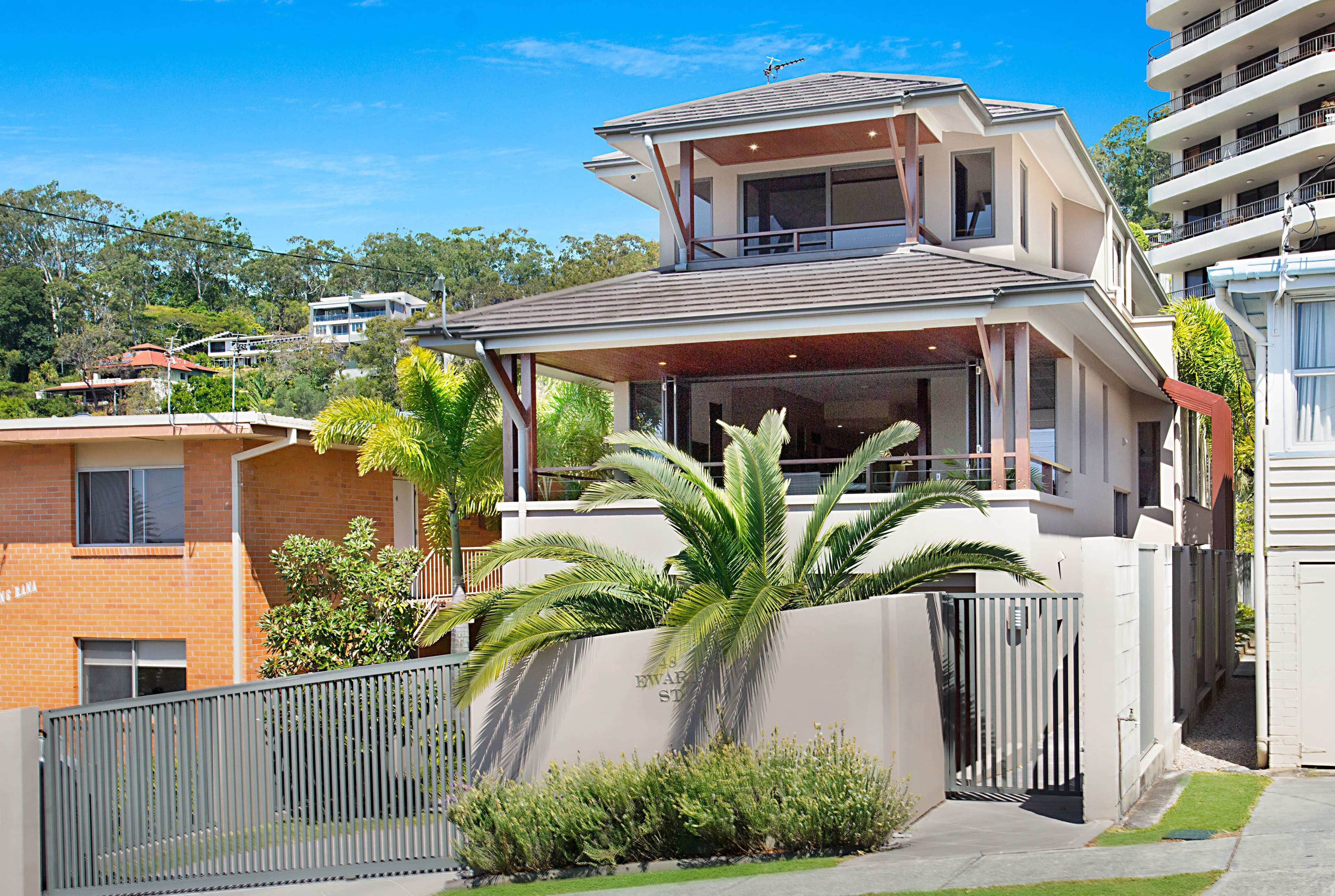 48 Ewart Street, Burleigh Heads QLD 4220, Burleigh Heads - Thumbnail 2