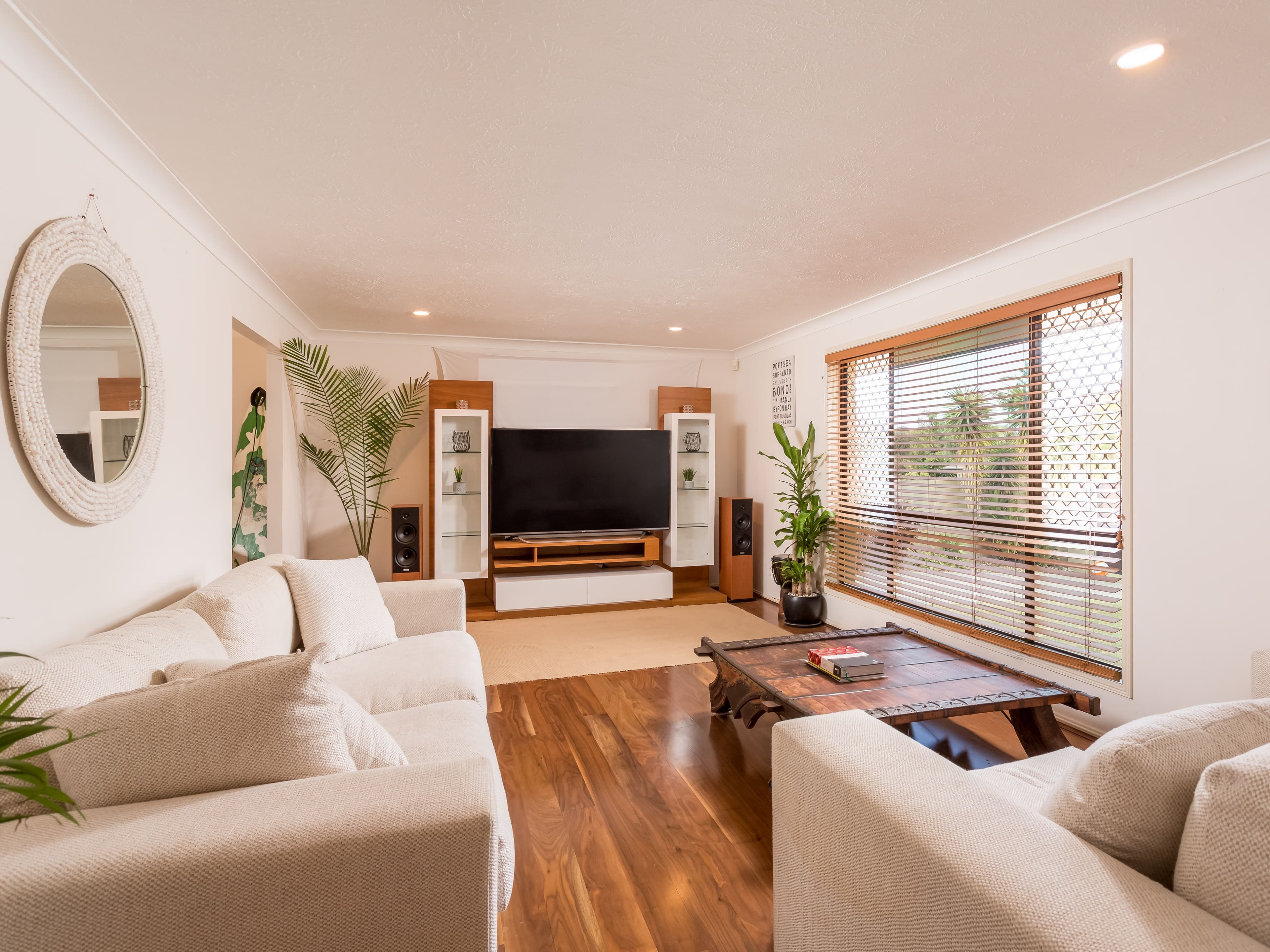 11 Mackay Place, Burleigh Waters QLD 4220, Burleigh Waters - Thumbnail 4