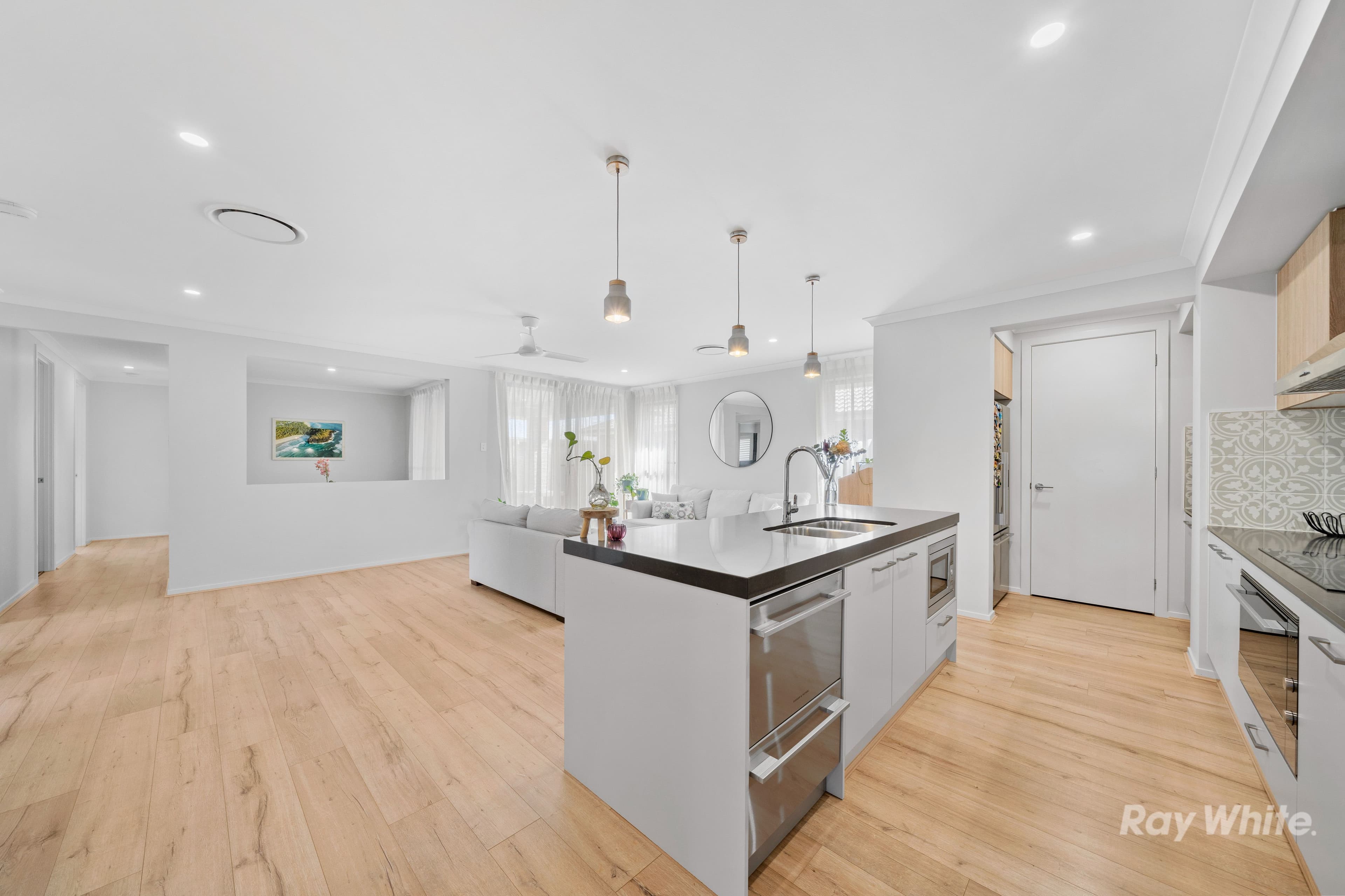 105 Kessels Boulevard, Greenbank QLD 4124, Greenbank - Thumbnail 5