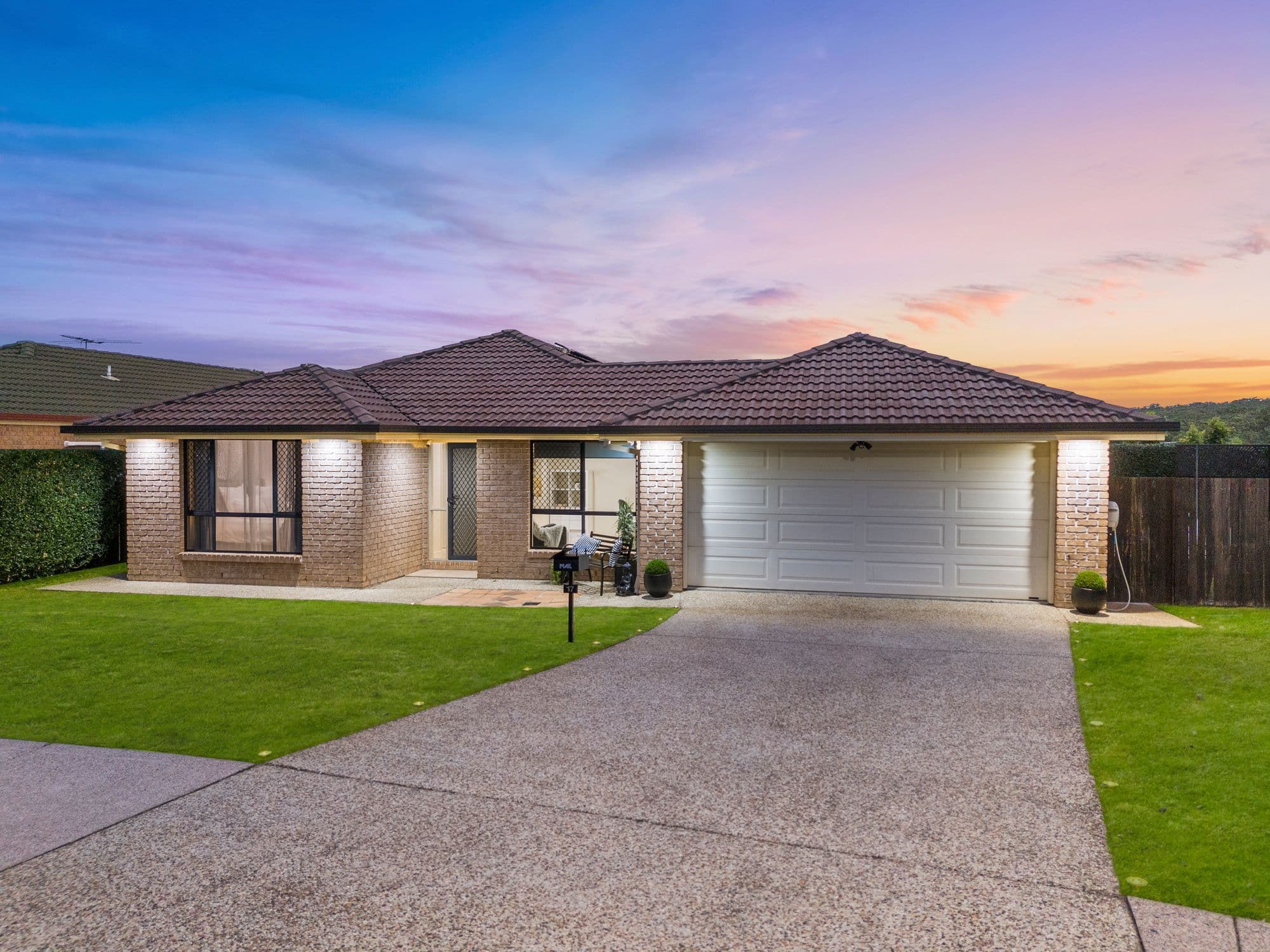 17 Hillview Street, Springfield QLD 4300, Springfield - Thumbnail 3