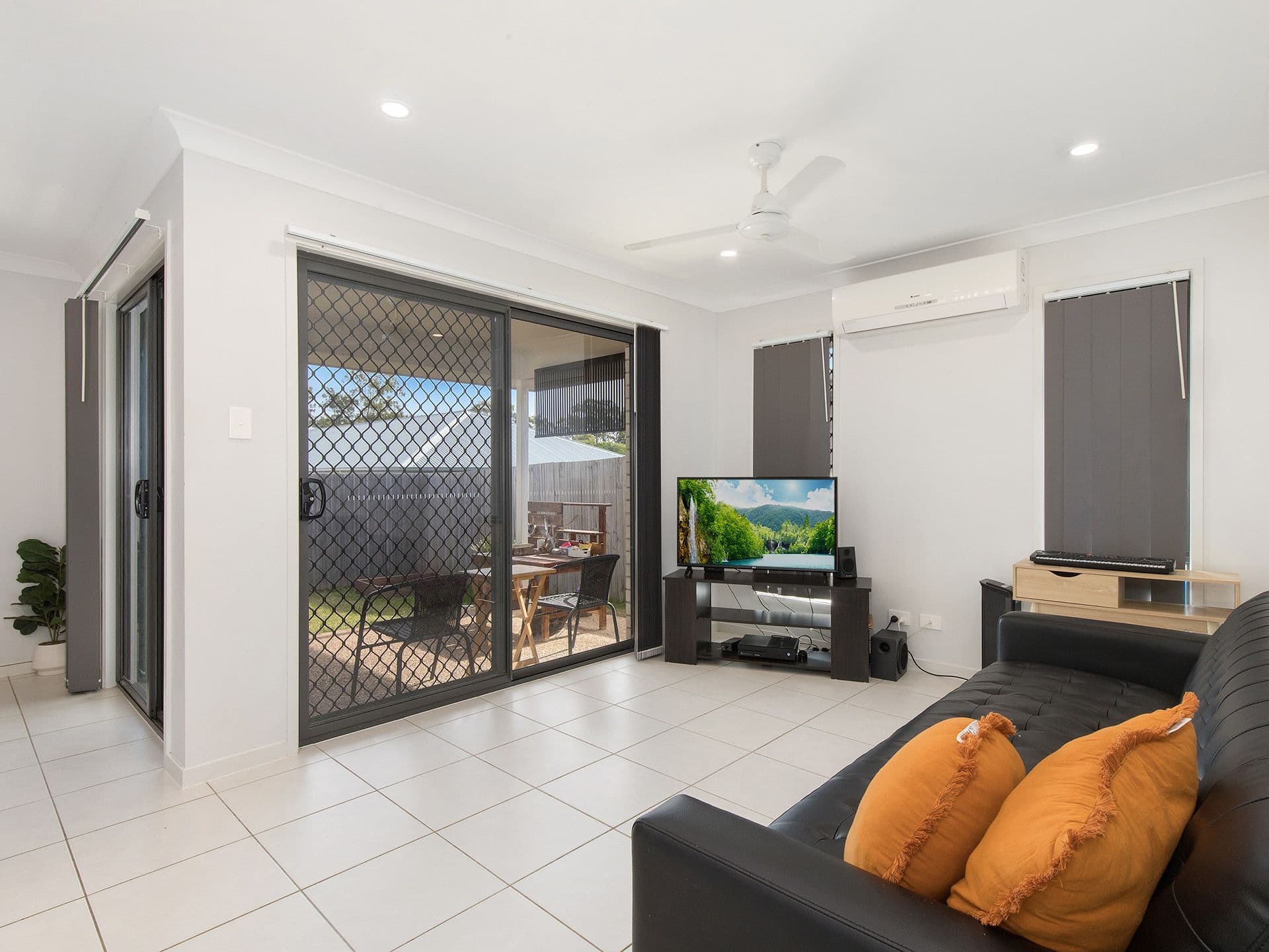 5 Moonstone Street, Pimpama QLD 4209, Pimpama - Thumbnail 4