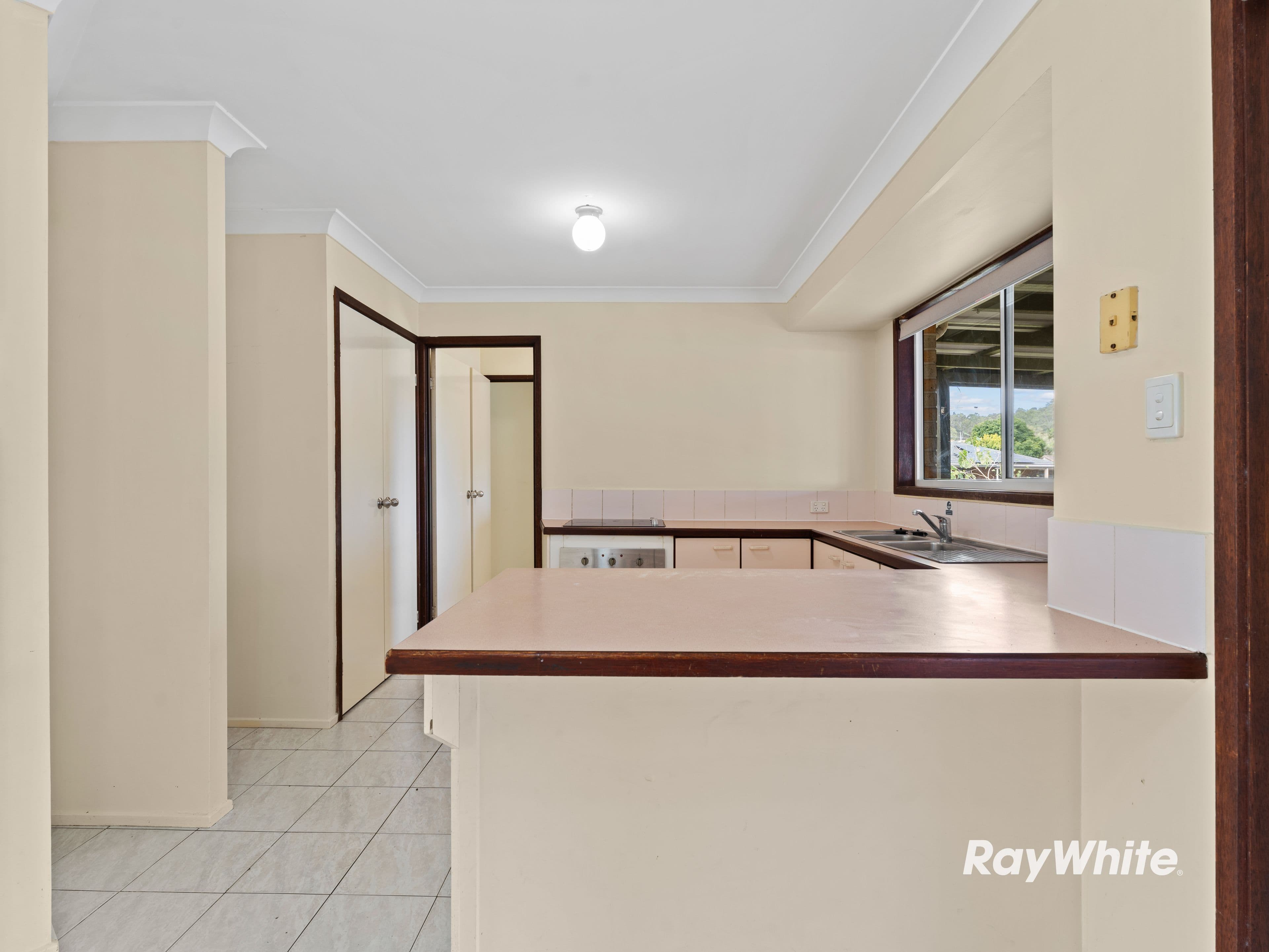 6 Tavuzzi Terrace, Edens Landing QLD 4207, Edens Landing - Thumbnail 3