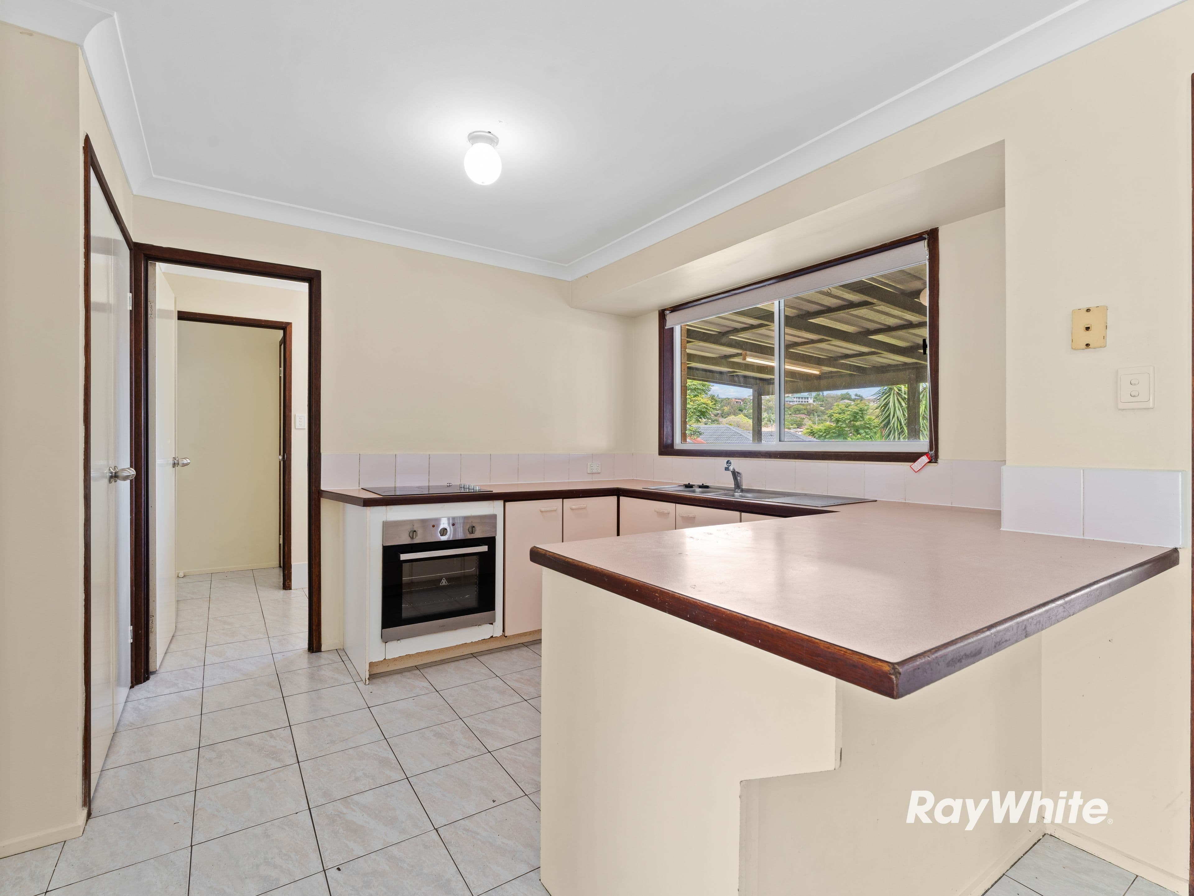 6 Tavuzzi Terrace, Edens Landing QLD 4207, Edens Landing - Thumbnail 4