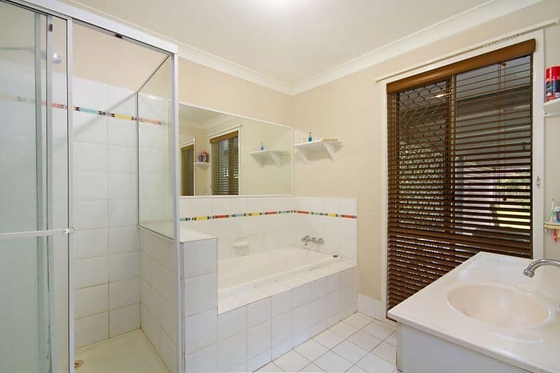 40 Garden Avenue, MURWILLUMBAH NSW 2484, Murwillumbah - Thumbnail 6