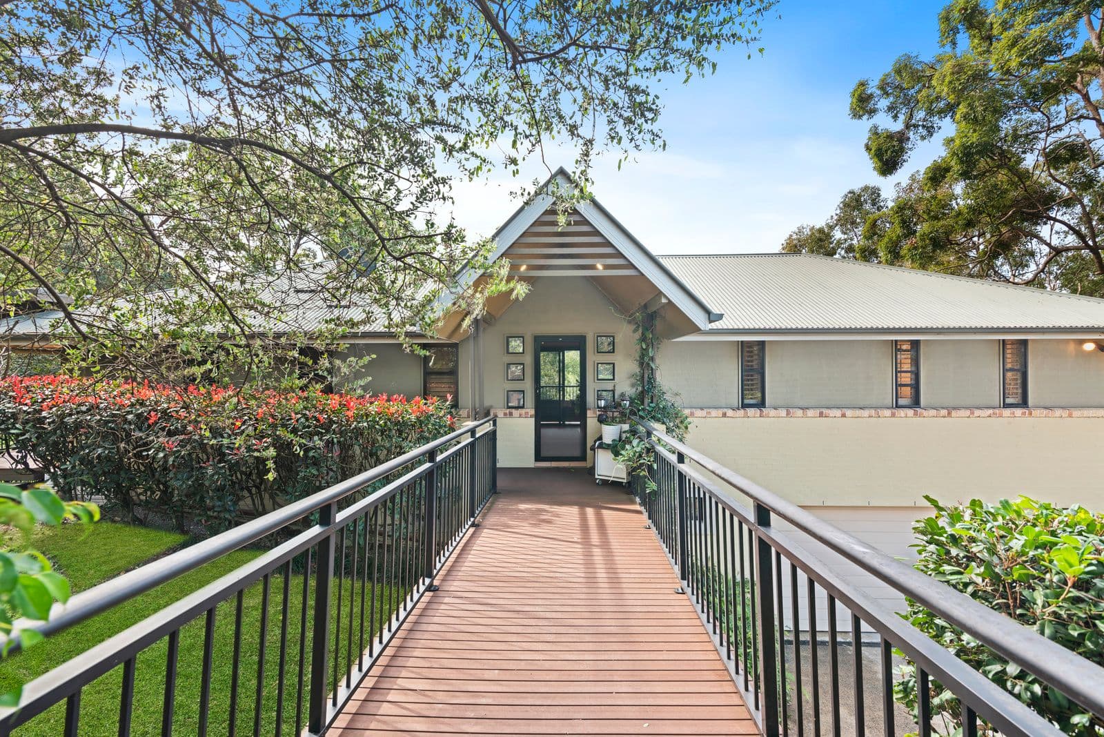 12 Killara Street, Currumbin Waters QLD 4223, Currumbin Waters - Thumbnail 3