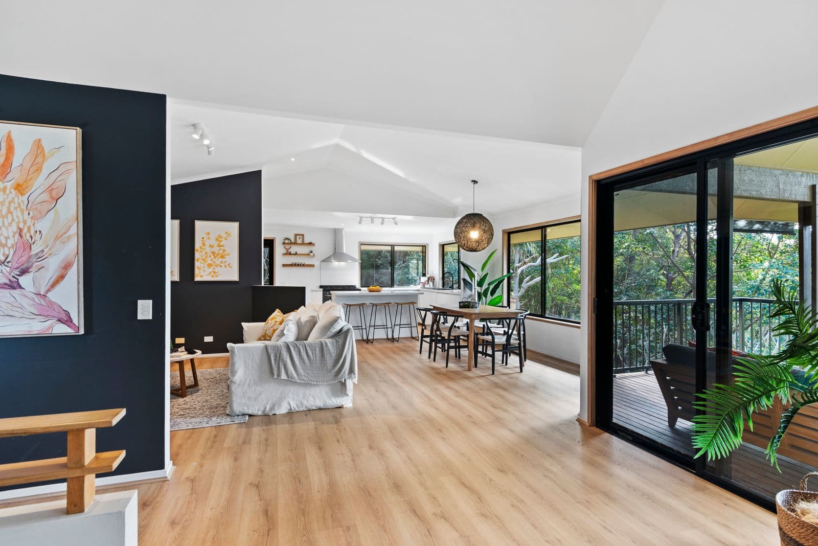 12 Killara Street, Currumbin Waters QLD 4223, Currumbin Waters - Thumbnail 4