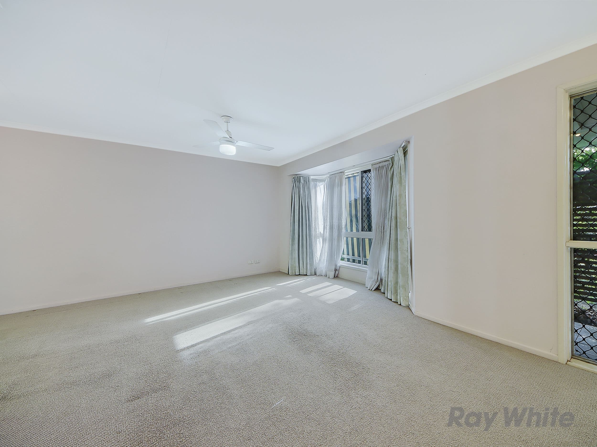 7 Elm Crescent, Bracken Ridge QLD 4017, Bracken Ridge - Thumbnail 4