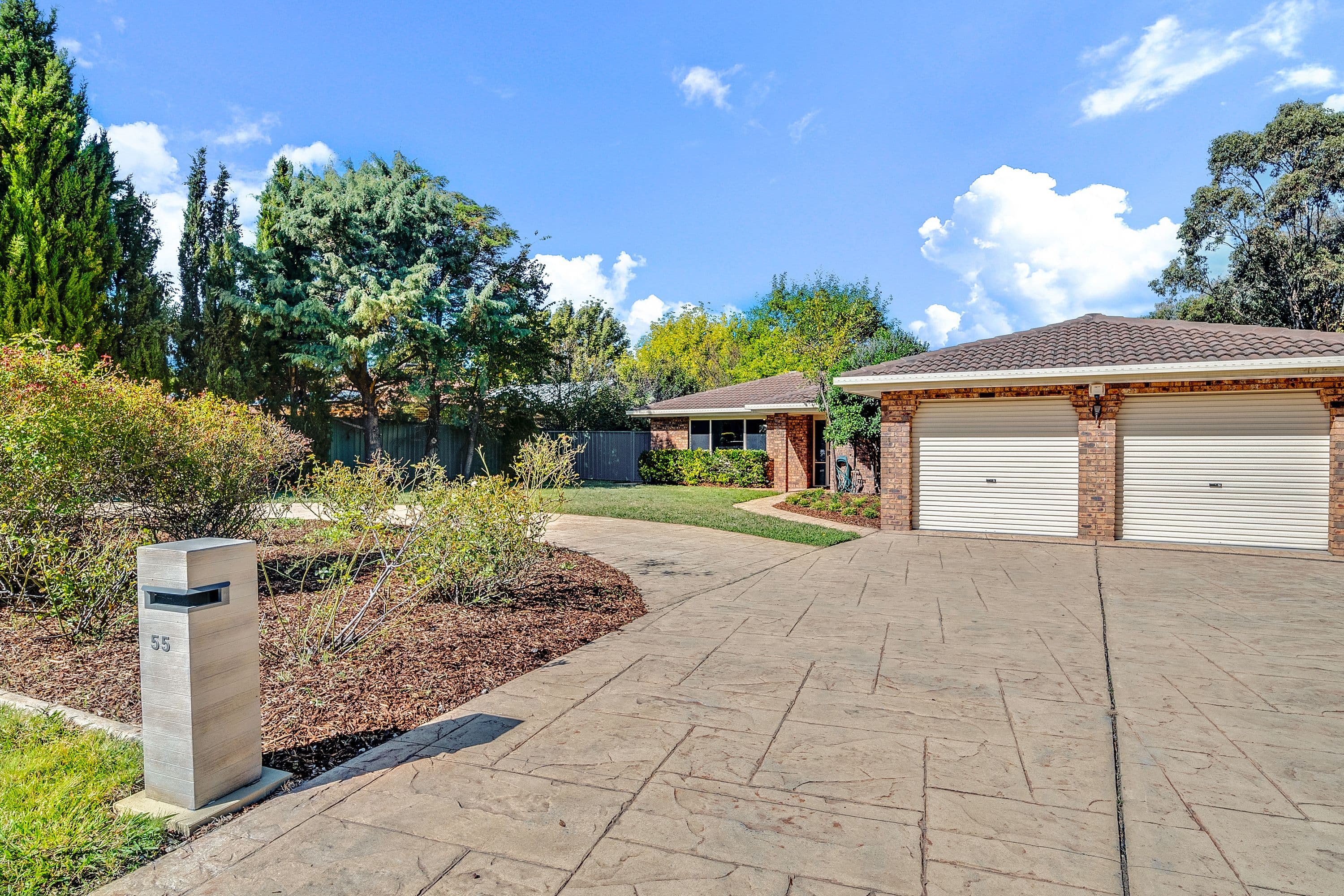 55 Lewis Luxton Avenue, Gordon ACT 2906, Gordon - Thumbnail 2