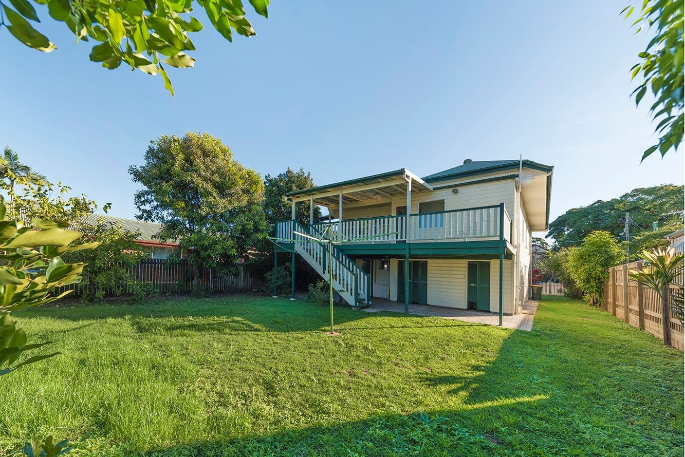 35 Alma Road, Clayfield QLD 4011, Clayfield - Thumbnail 2