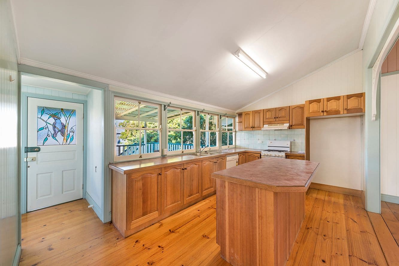 35 Alma Road, Clayfield QLD 4011, Clayfield - Thumbnail 6