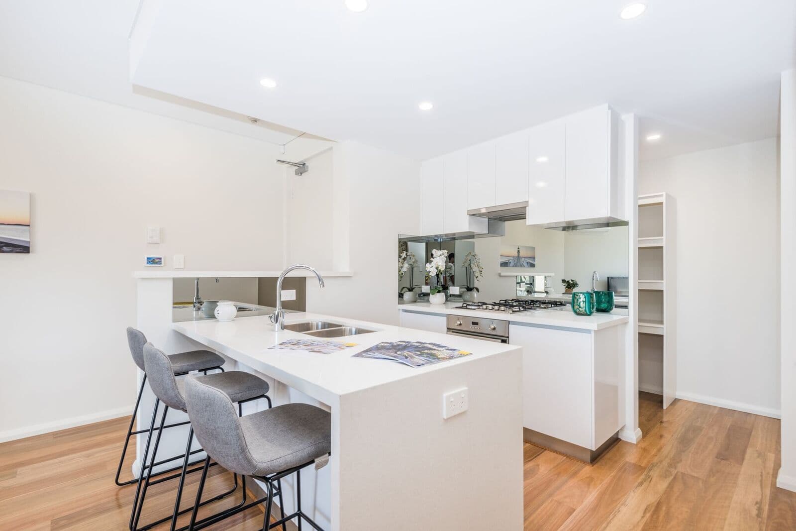 11 Wingala Grove, Kallaroo WA 6025, Kallaroo - Thumbnail 2