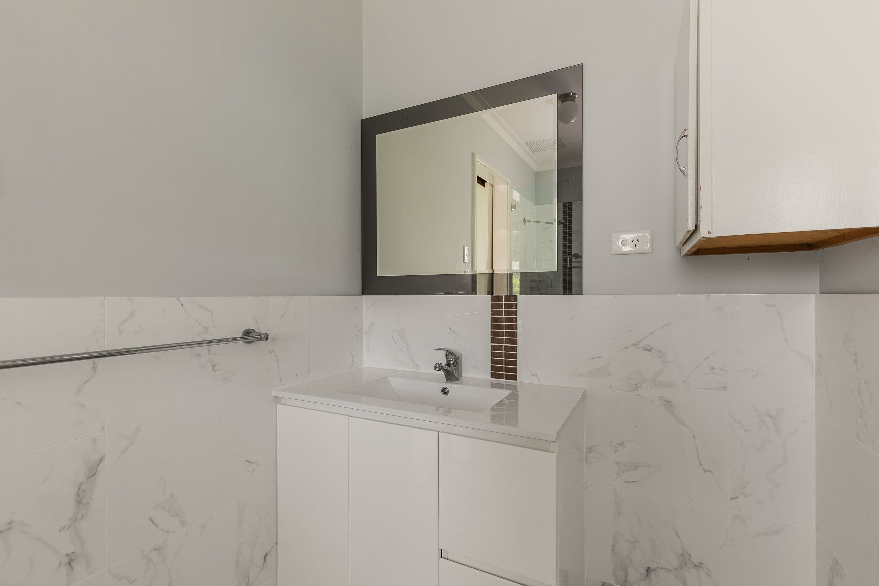 6 Greenwood Court, Kelmscott WA 6111, Kelmscott - Thumbnail 2