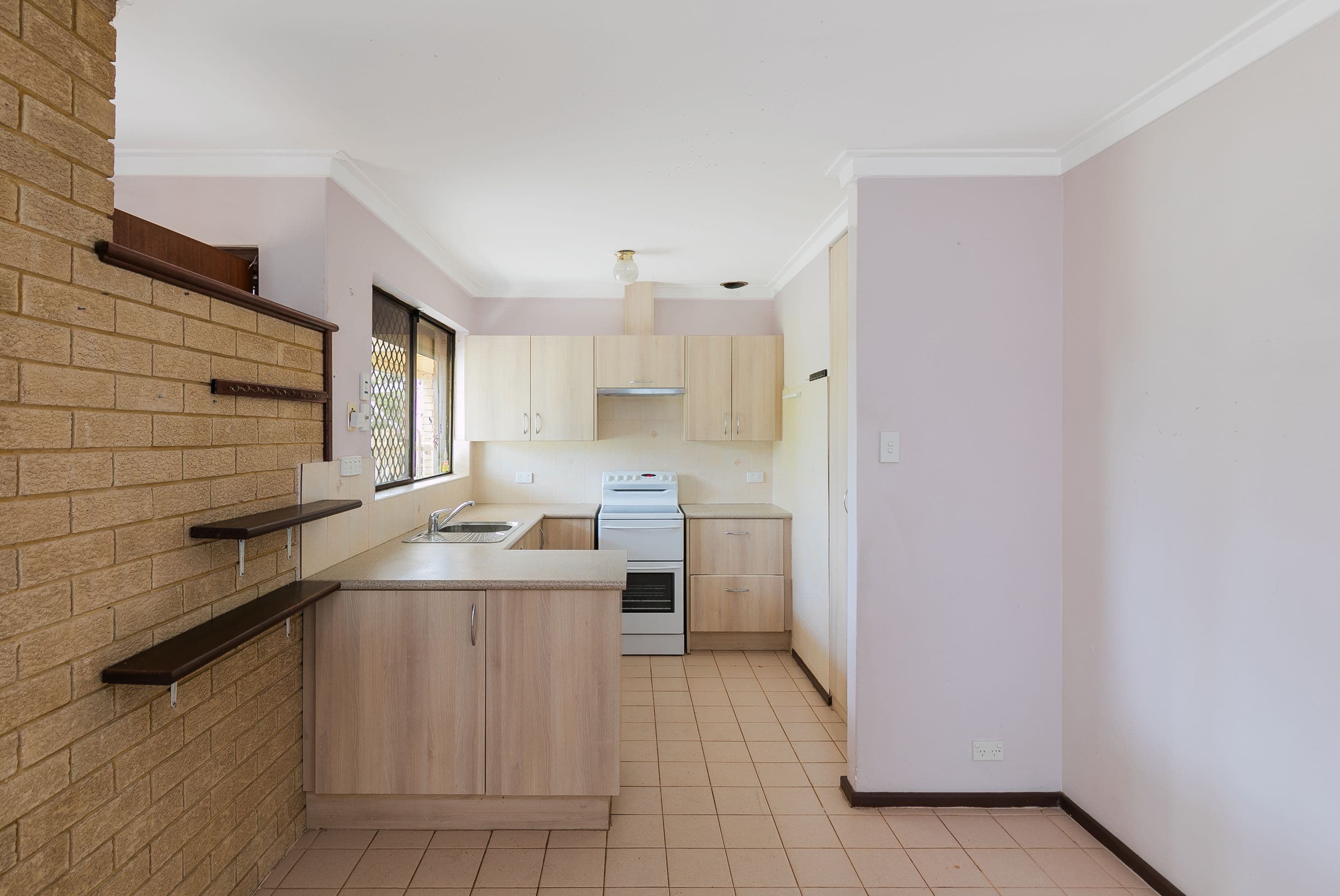 6 Greenwood Court, Kelmscott WA 6111, Kelmscott - Thumbnail 7