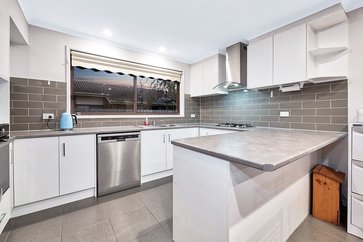44 Stawell Street, Cranbourne VIC 3977, Cranbourne - Thumbnail 4
