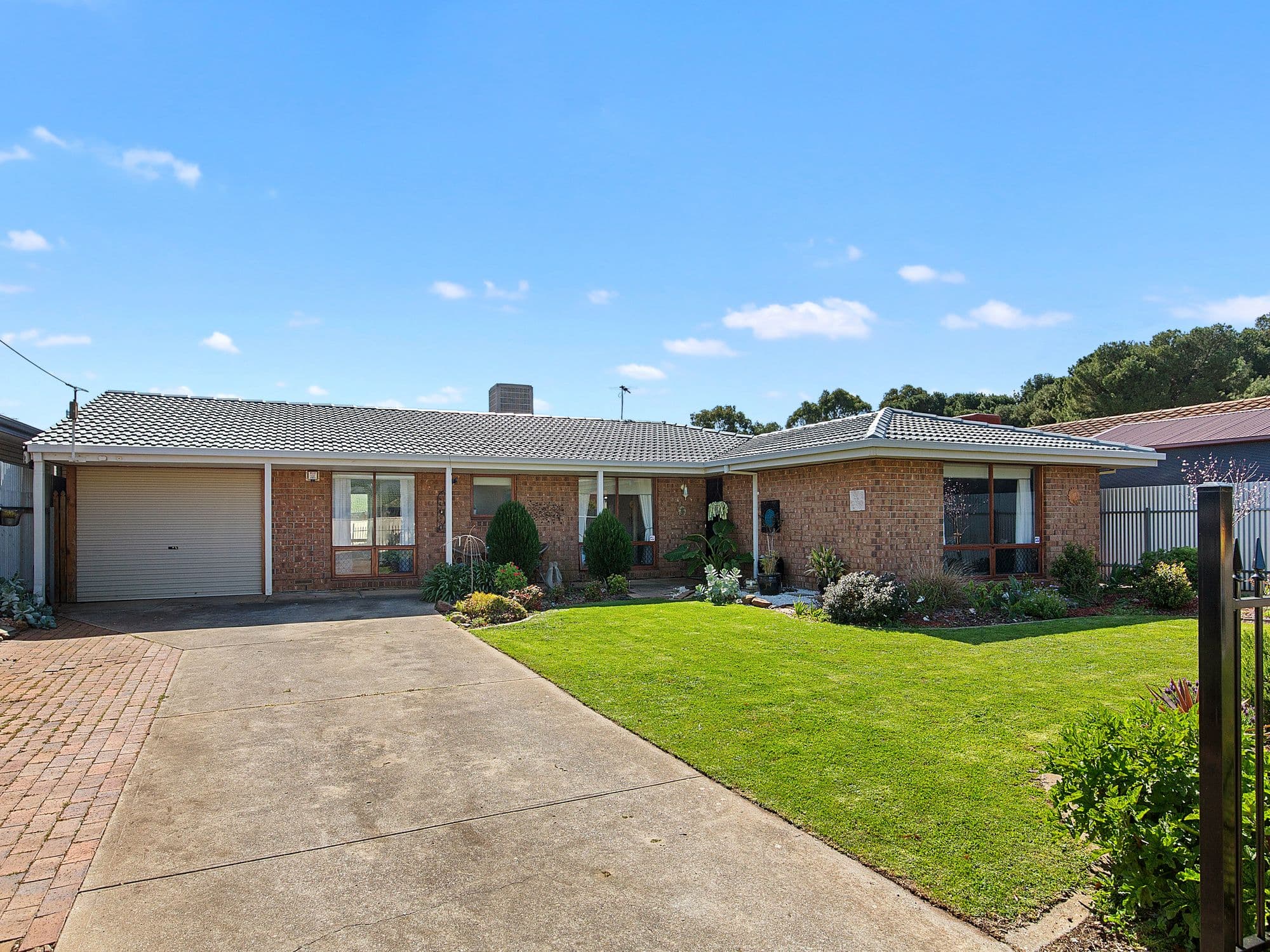 17 Wattle Street, Morphett Vale SA 5162, Morphett Vale - Thumbnail 2