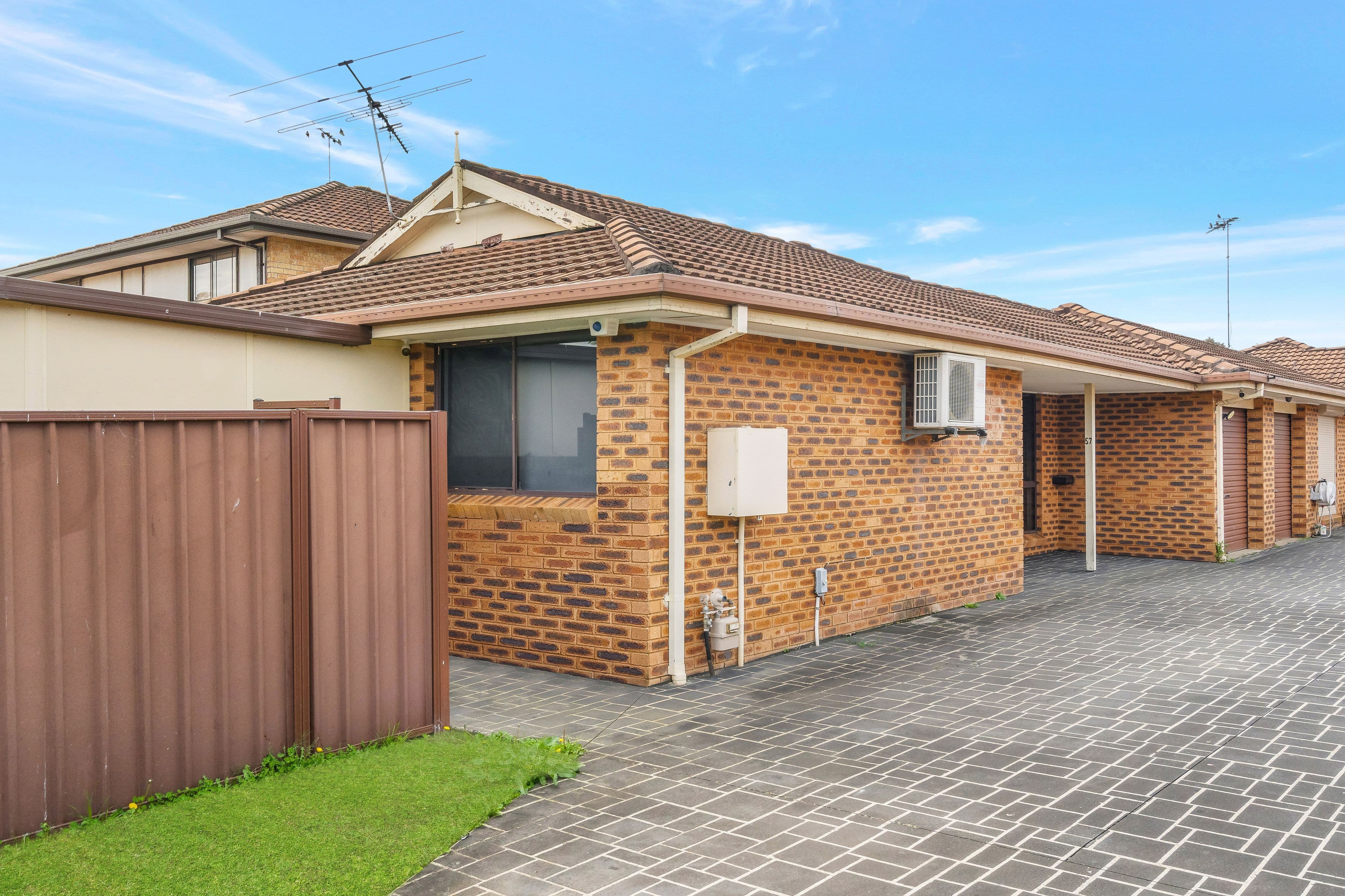 57 cockatiel Circuit, Green Valley NSW 2168, Green Valley - Thumbnail 2