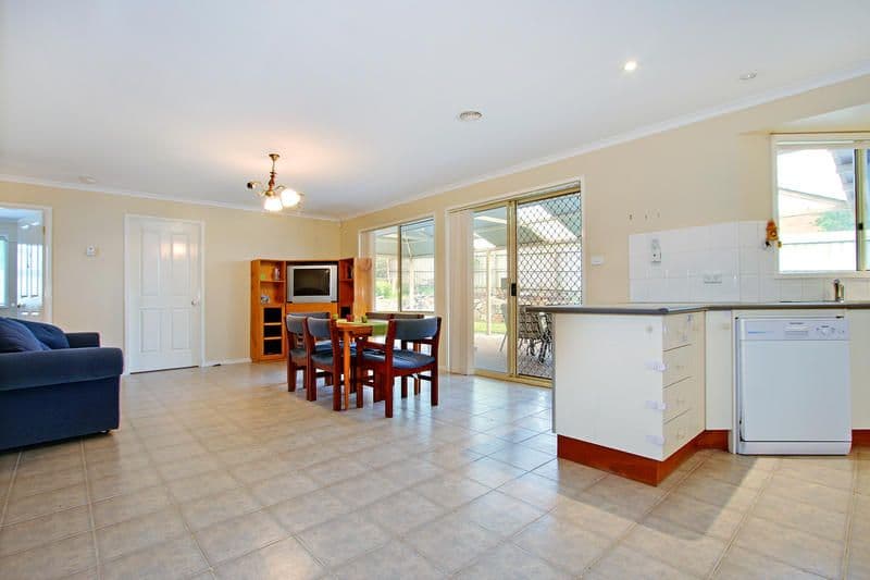 1  Bendix Court, MORNINGTON VIC 3931, Mornington - Thumbnail 4