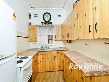 3 Lilli Pilli Avenue, BEVERLEY PARK NSW 2217, Beverley Park - Thumbnail 5