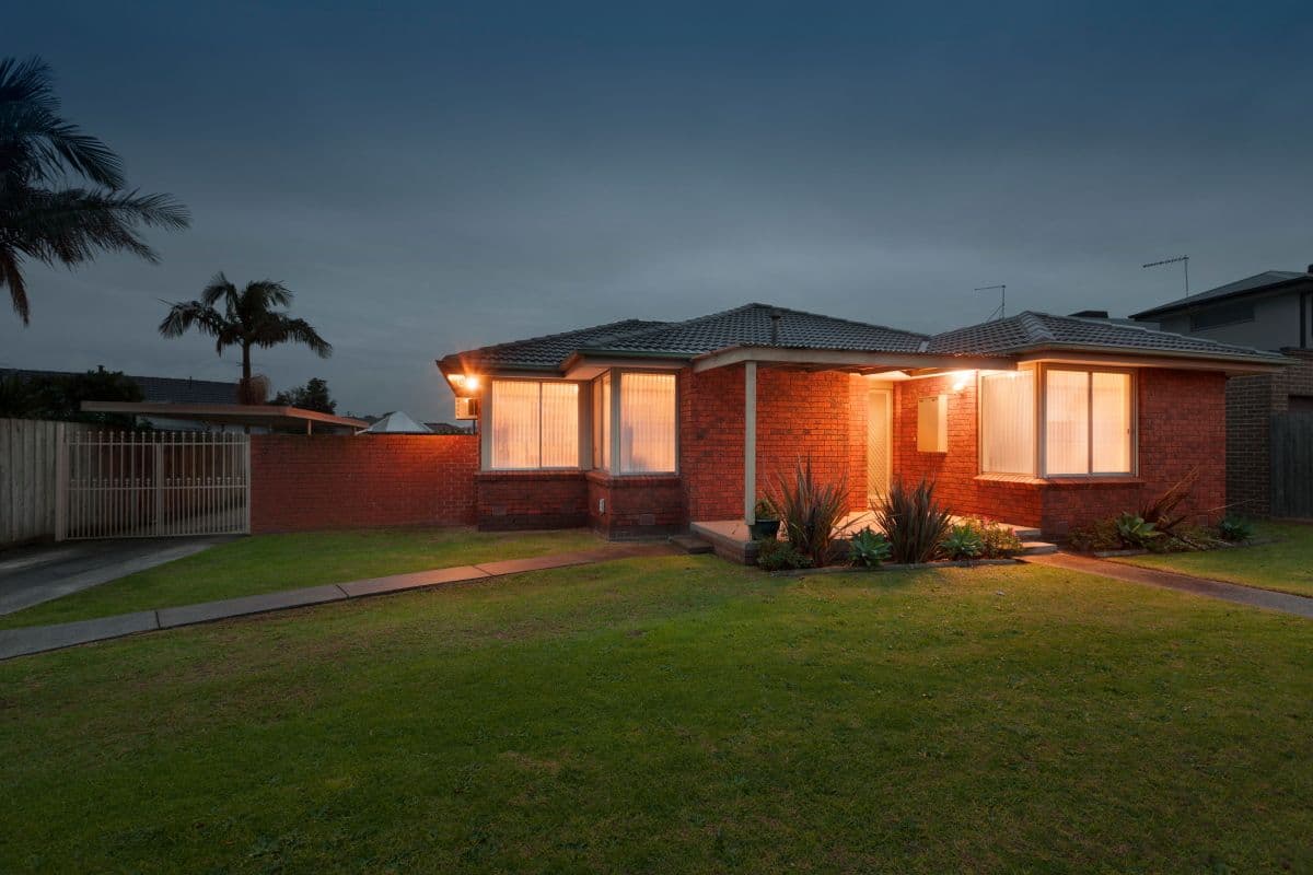 27 College Crescent, KEYSBOROUGH VIC 3173, Keysborough - Image 1