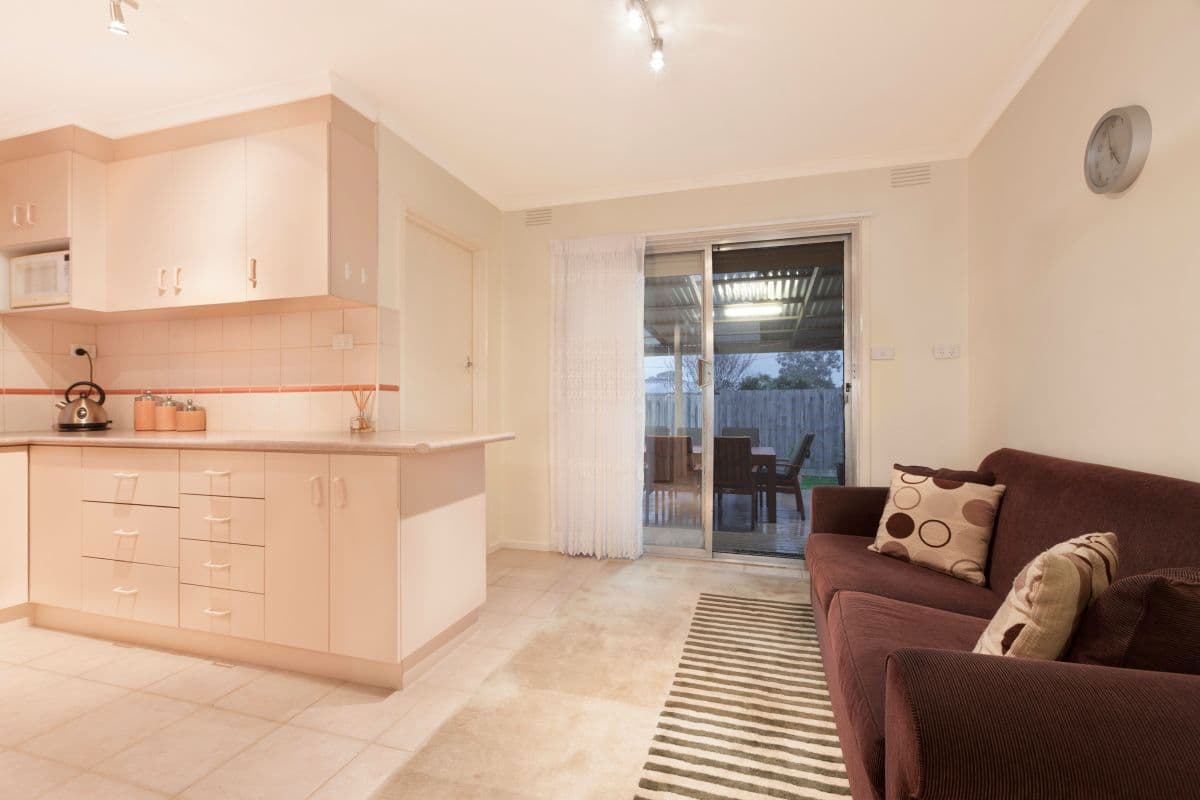 27 College Crescent, KEYSBOROUGH VIC 3173, Keysborough - Thumbnail 4