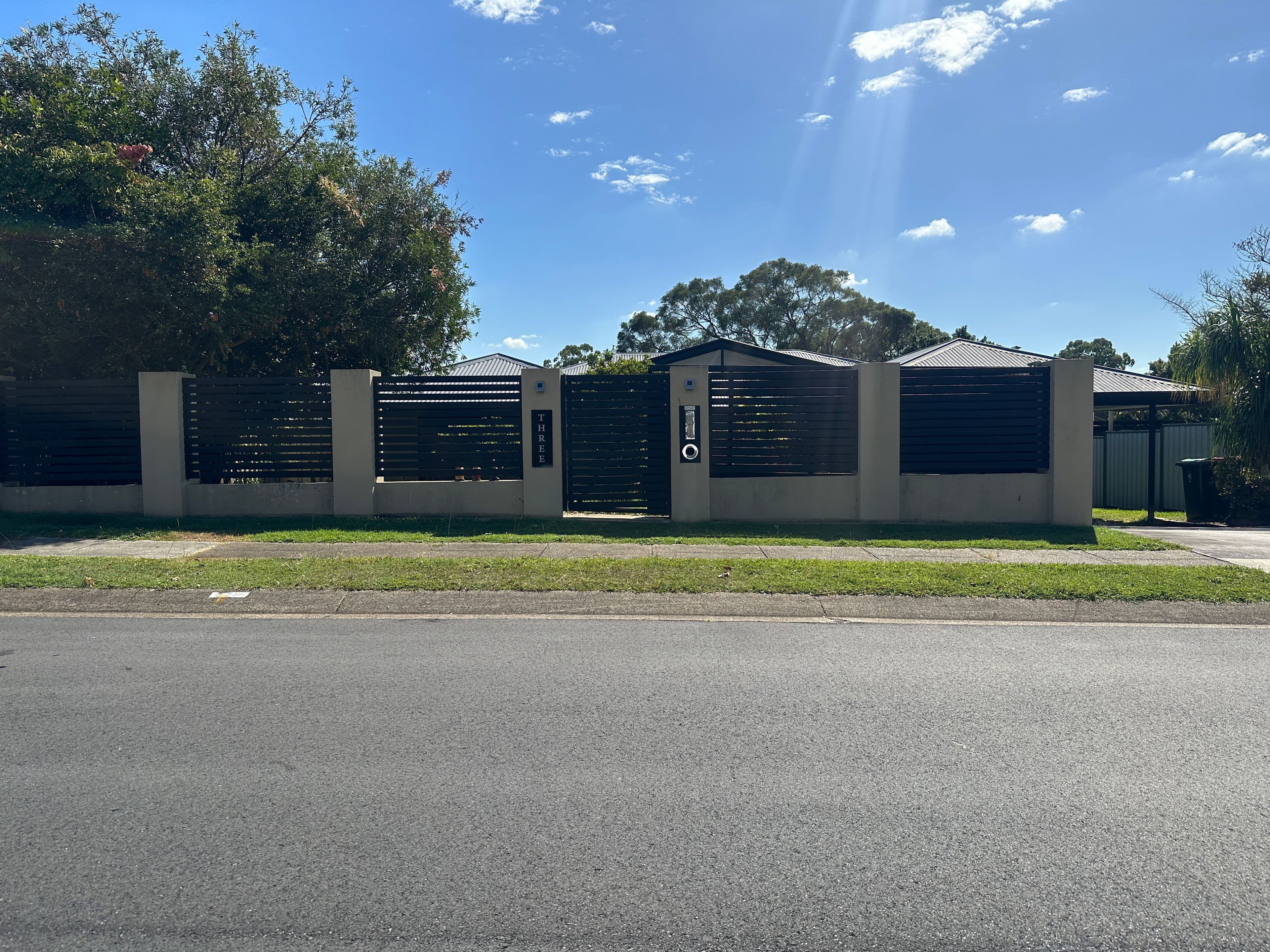 3 Bramwell Street, Eight Mile Plains QLD 4113, Eight Mile Plains - Thumbnail 2