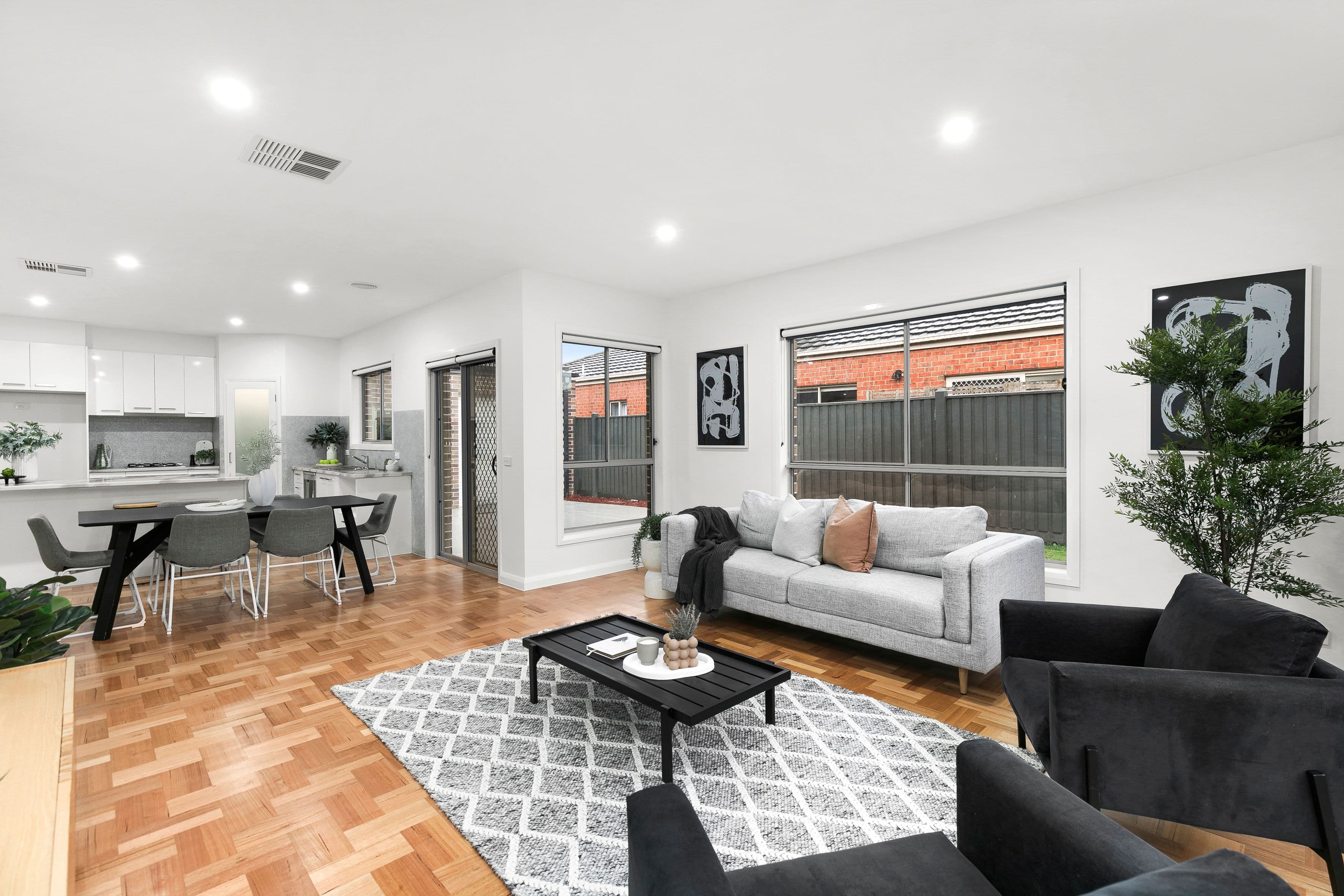 8 Taransay Way, Craigieburn VIC 3064, Craigieburn - Thumbnail 4