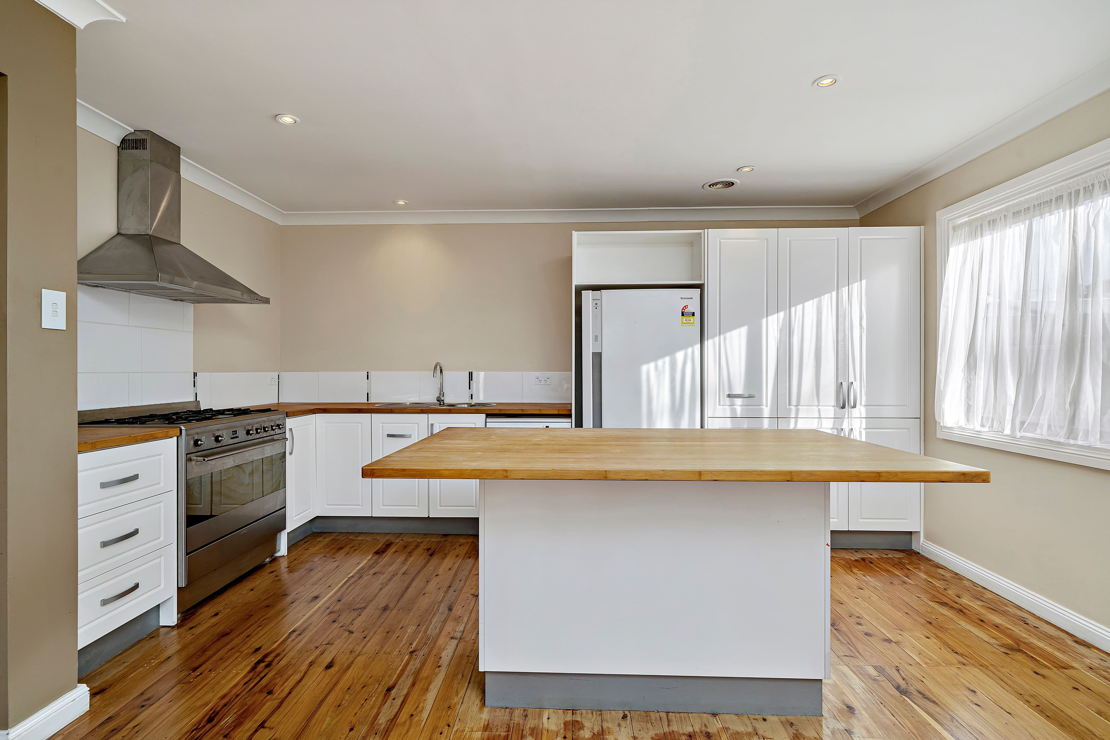 6 Margaret Street, Queanbeyan NSW 2620, Queanbeyan - Thumbnail 4